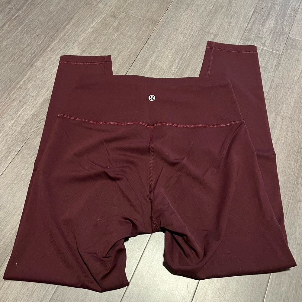 COPY - Lululemon Wunder Train 25in inseam in burgundy